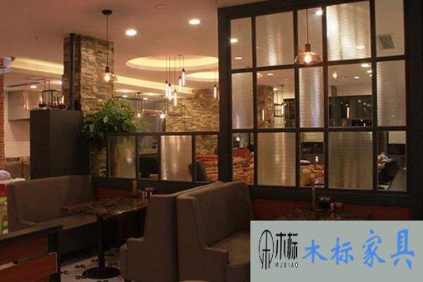 餐廳沙發(fā)和家用沙發(fā)一樣嗎? 餐廳沙發(fā)和家用沙發(fā)一樣嗎?