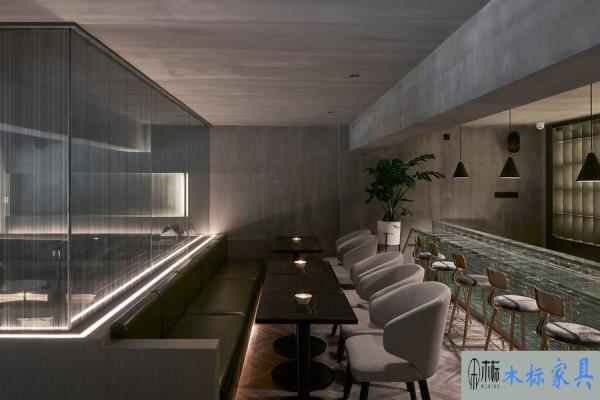 酒吧桌椅去哪買?酒吧桌廠家應該注意什么? 酒吧桌椅去哪買?酒吧桌廠家應該注意什么?