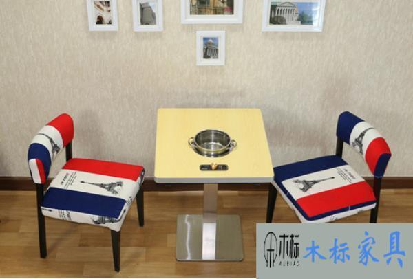 餐廳桌椅擺放有講究，擺對(duì)了坪效穩(wěn)增！ 